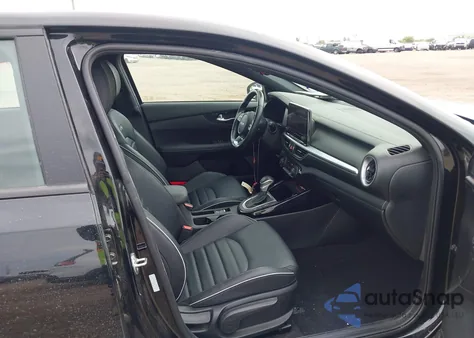 2024 Kia Forte Gt-Line z USA, uszkodzony, nr VIN 3KPF54AD6RE794284